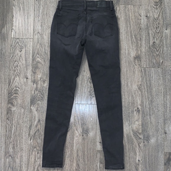 EUC Levi’s Jeans Dark Grey - Picture 6 of 10
